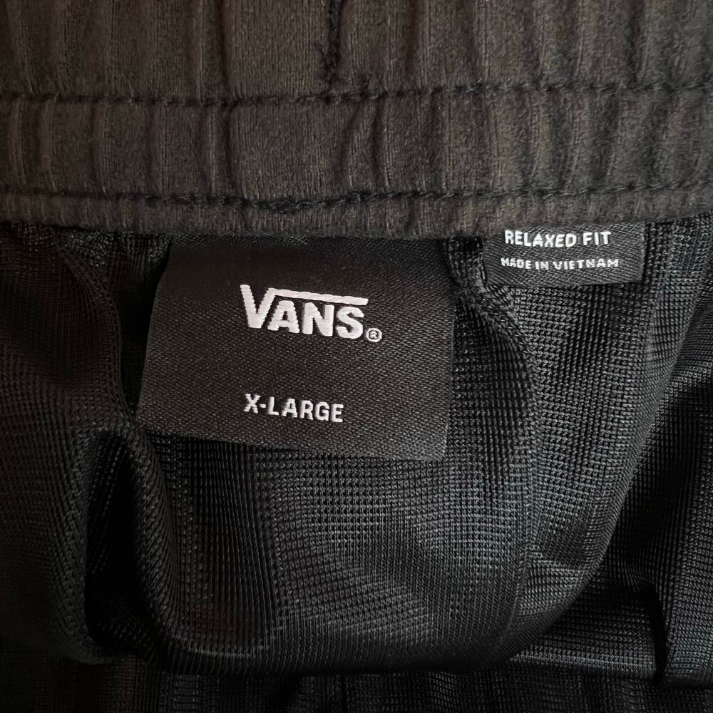 VANS 6" Swim Trunks Relaxed Fit 17" Outseam in Solid Black Men's XL - Picture 11 of 13